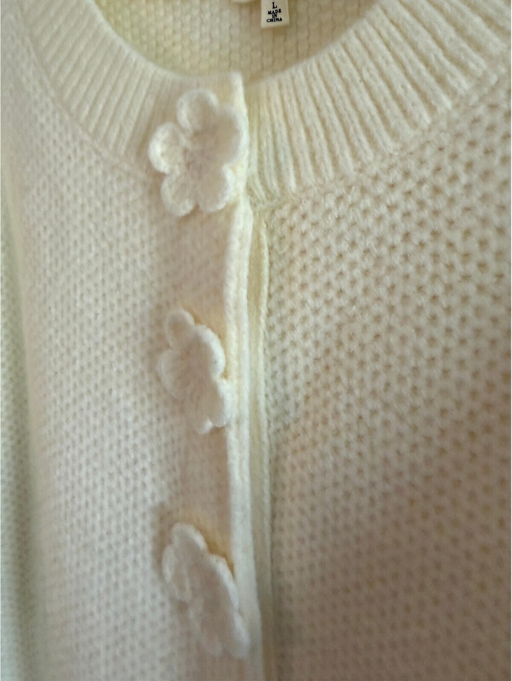 JODIFL Cream 3D Flower Button Cardigan Sweater Coquette Feminine L - Picture 3 of 4